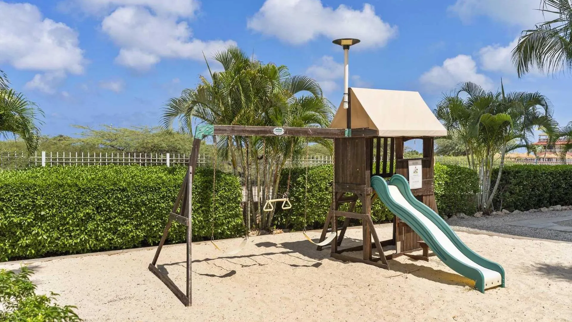 Beach View - Seascape Retreat 2Br Condo - Lv605 Palm Beach Feriehus