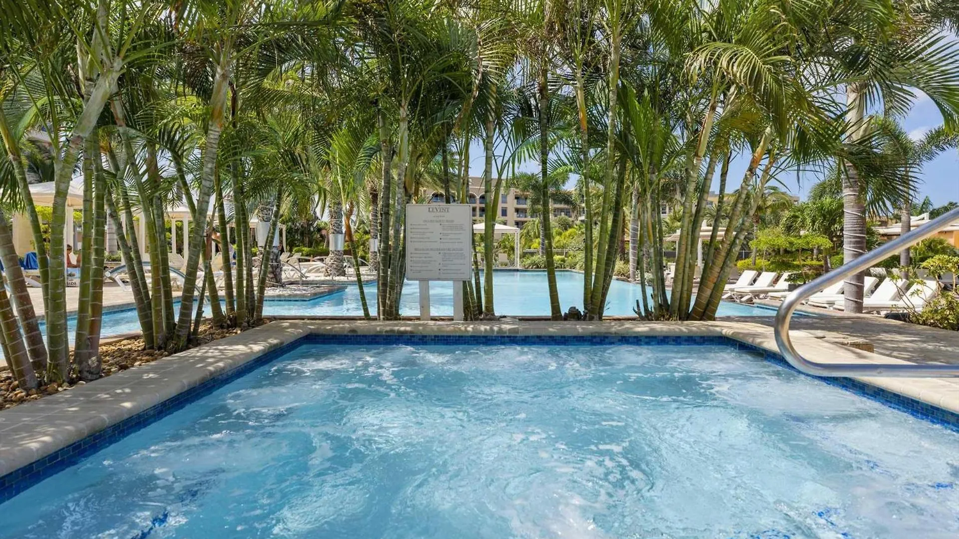 Beach View - Seascape Retreat 2Br Condo - Lv605 Palm Beach